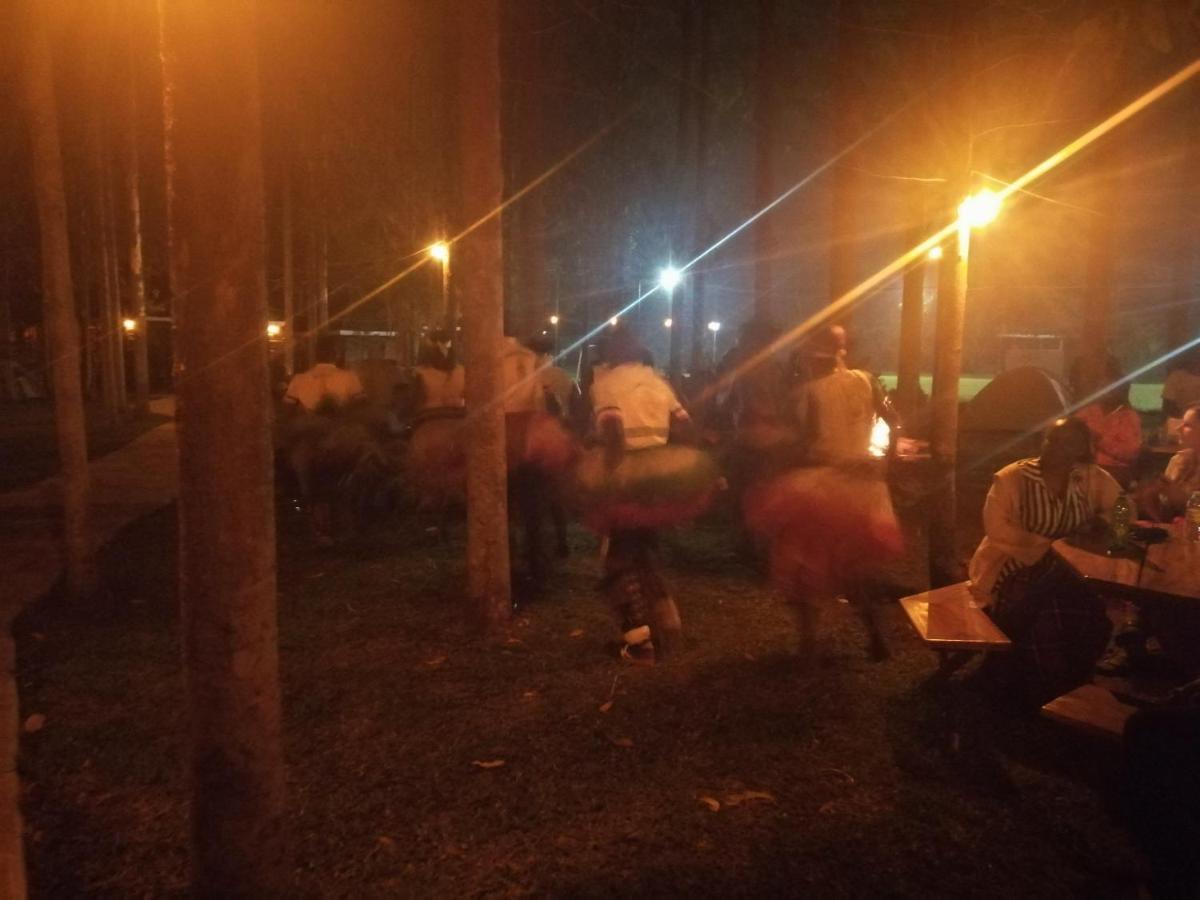 Murchison Backpackers Masindi المظهر الخارجي الصورة