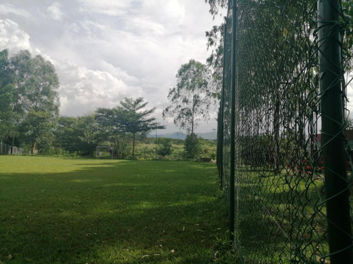 Murchison Backpackers Masindi المظهر الخارجي الصورة