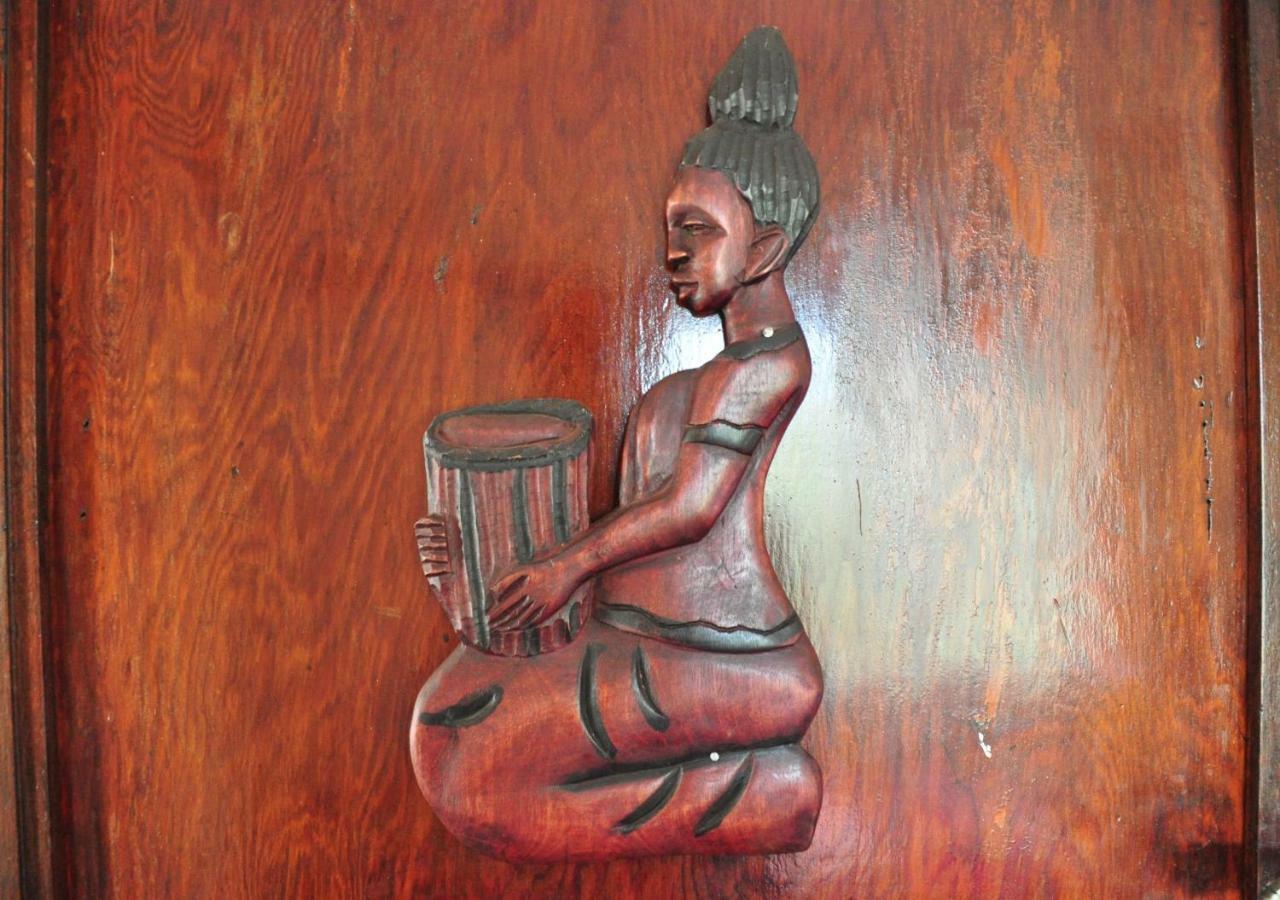 Murchison Backpackers Masindi المظهر الخارجي الصورة